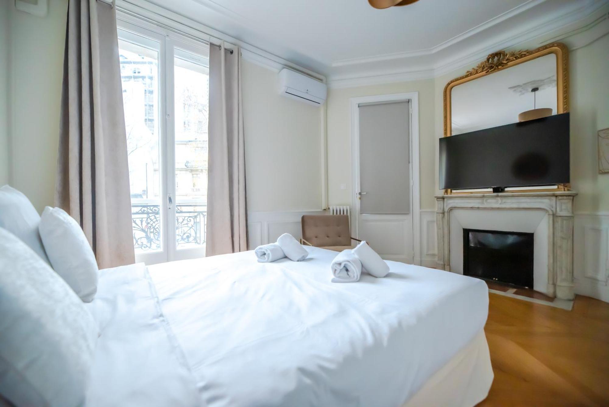 Appartement Cia - Haussmannian Delight