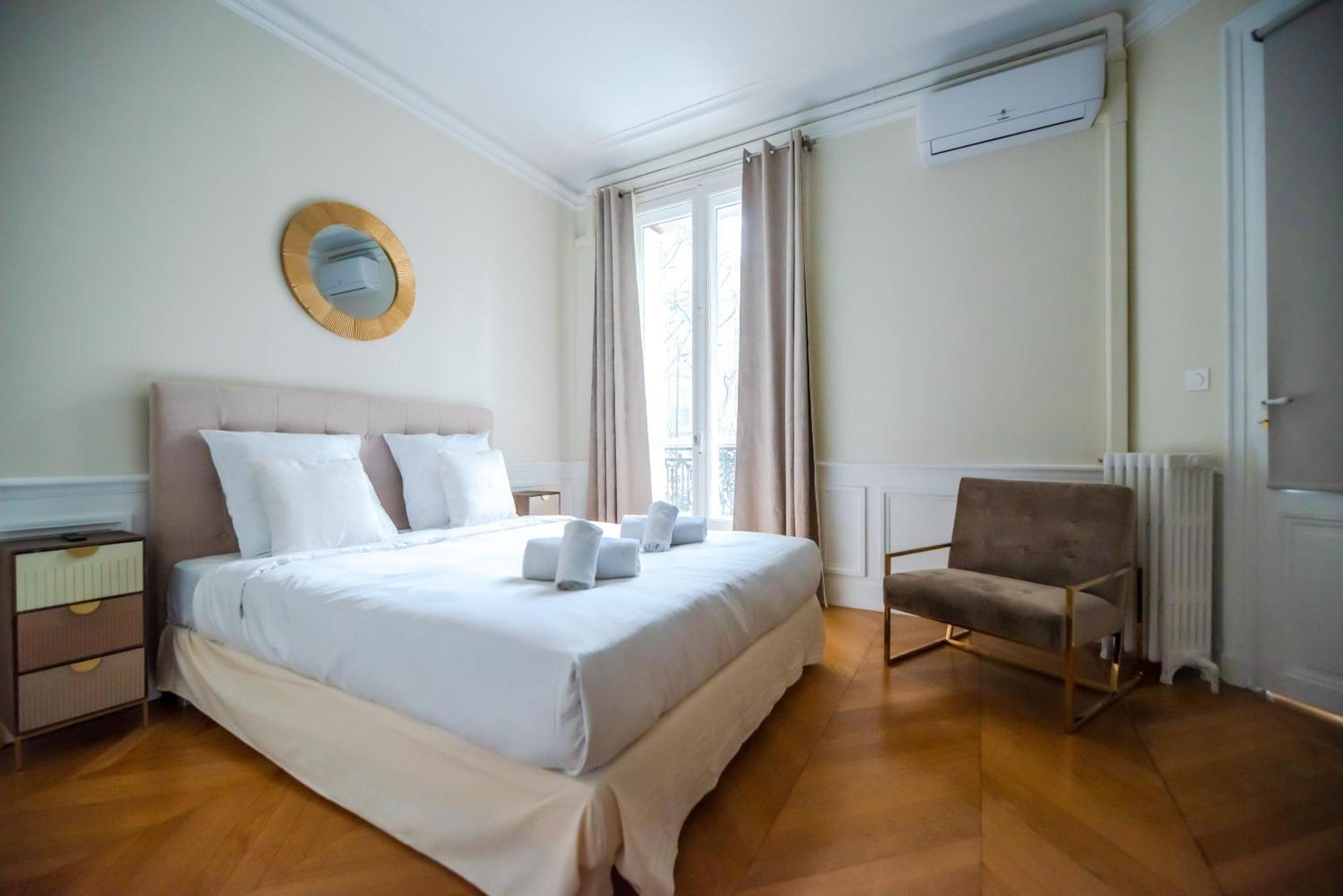 Cia - Haussmannian Delight Appartement